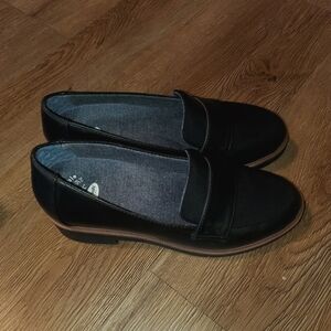 Dr Scholl's Women's Grow Up Black Loafers